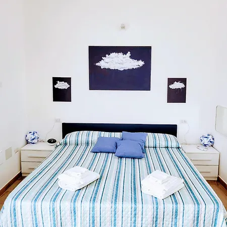 Stramontel Guest house *
